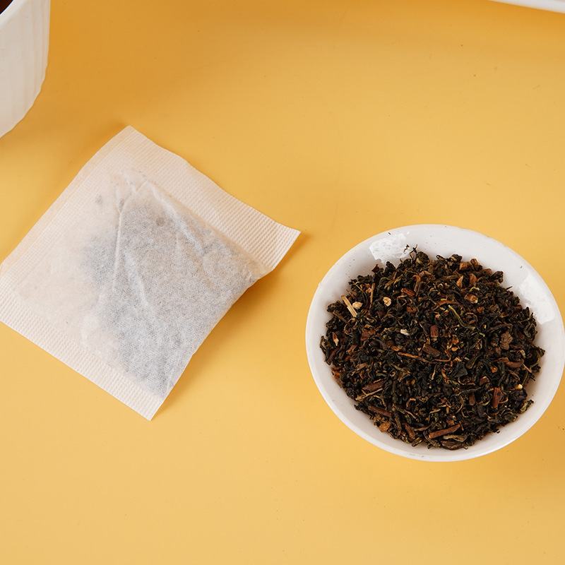 شاي أعشاب الهندباء والتوت الأس - مراجعة Wellness Herbal Tea Blends وسعره